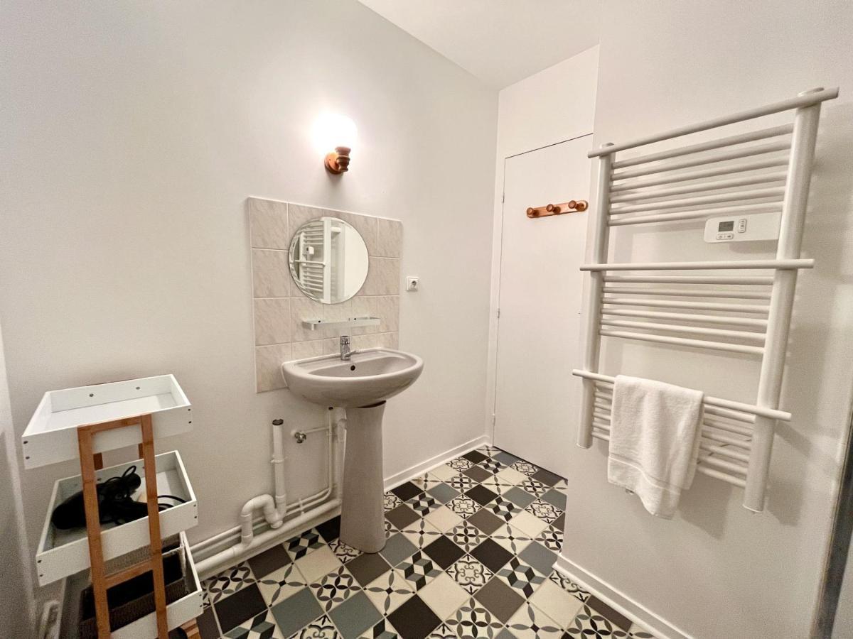 Salm, Coquet Studio Avec Balcon Ouistreham Exterior foto